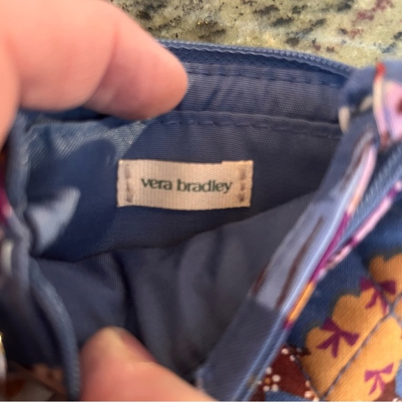 Vera Bradley Zip ID Case in “Bark Park” Pattern NWOT - Picture 4 of 8